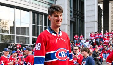 7'9" Olivier Rioux Poses with Canadiens Star Lane Hutson in Incredible Photo During NHL Playoffs