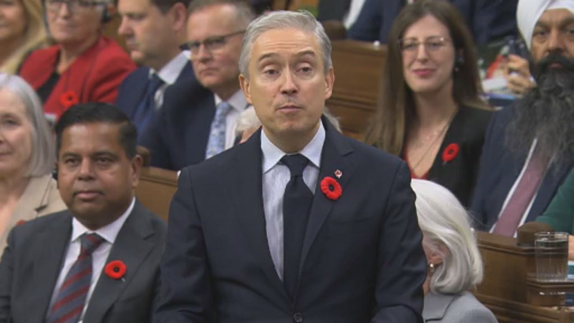 Click to play video: 'Finance Minister Champagne breaks down ‘generational’ federal budget'