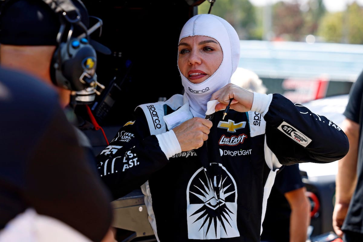 Credit: #78: Katherine Legge, Live Fast Motorsports, Desnuda Chevrolet