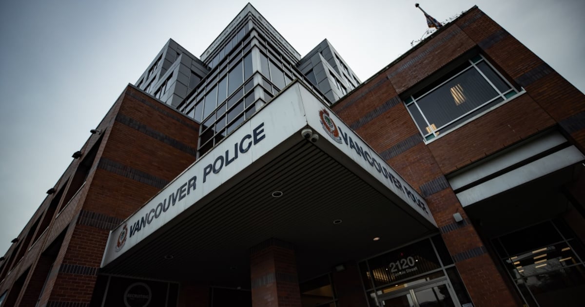 Vancouver police jail guard who beat handcuffed detainees sentenced