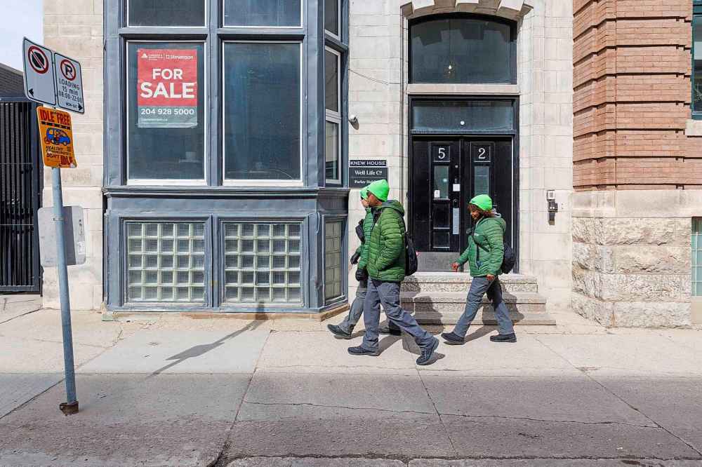 MIKE DEAL / FREE PRESS
“This is just a community-based program that allows people to go out there and use their skills in different ways,” says executive director Greg Burnett.