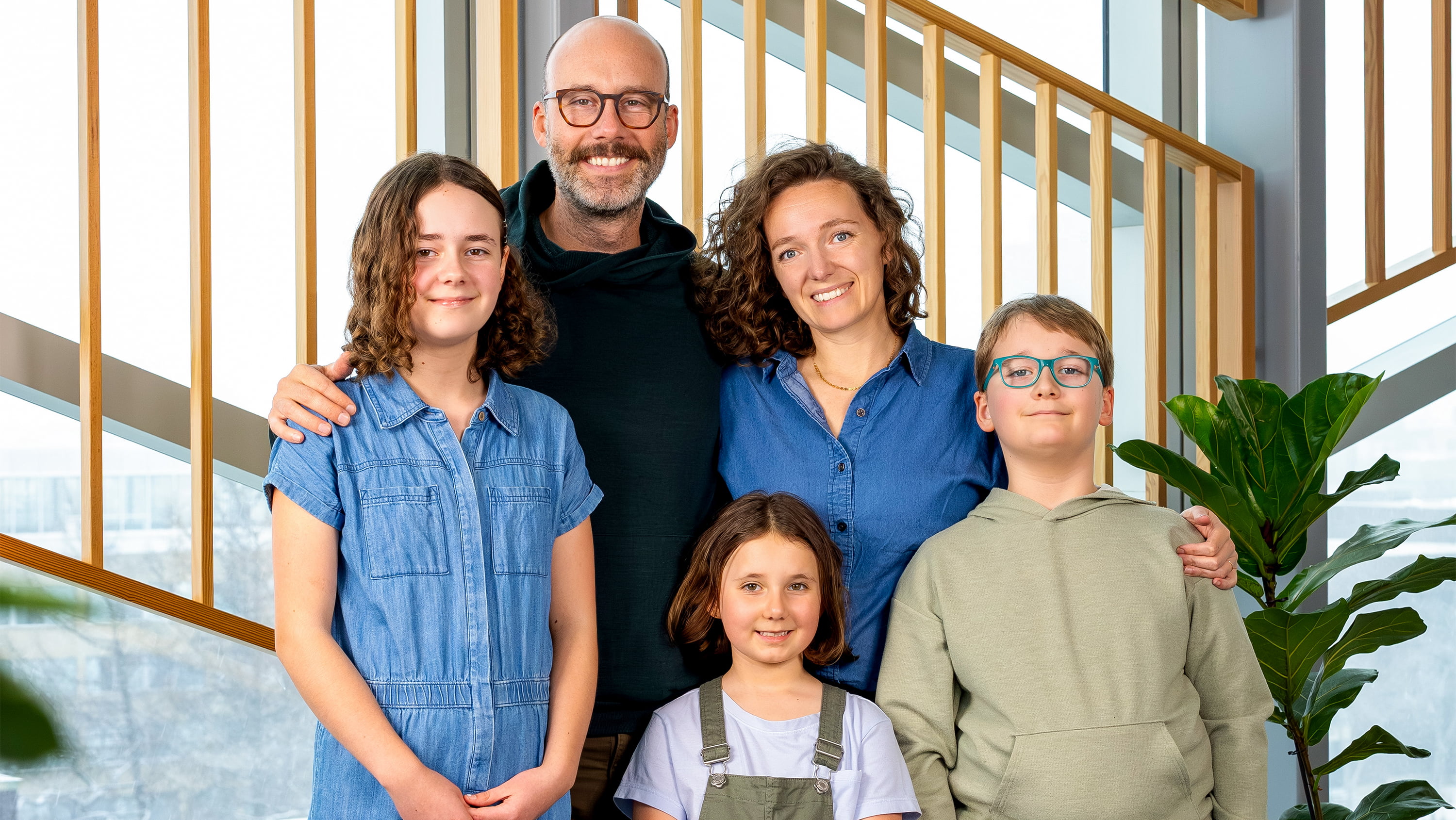 Kayla Sinnamon (second right) with her family