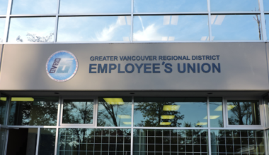 Metro Vancouver unionized workers file 72-hour strike notice on employer