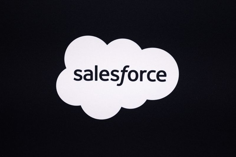Salesforce sees quarterly revenue below estimates amid AI disruption fears
