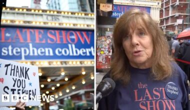 Fans react to Stephen Colbert’s final show - BBC