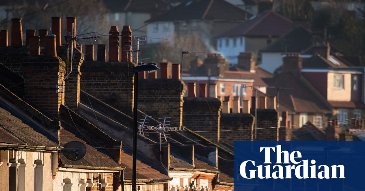 ‘It feels unfair’: the Britons struggling to get a mortgage since Iran war began | Mortgage rates