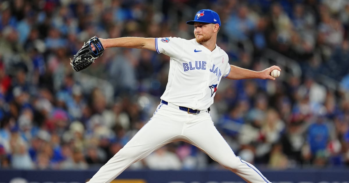 Toronto Blue Jays trade left-hander Eric Lauer to Los Angeles Dodgers