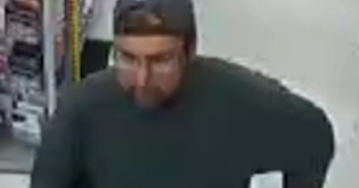 Toronto store sexual assault: suspect wanted