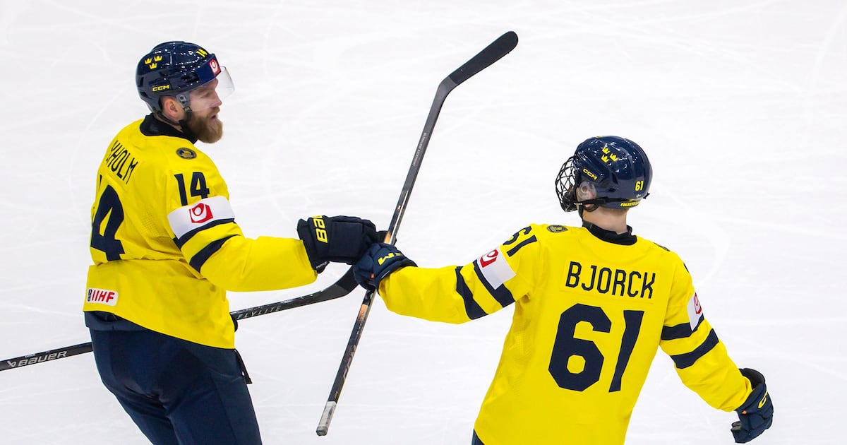 ‘Swedish Nick Suzuki’ Viggo Björck rises to No. 4, Caleb Malhotra hits top six in Craig’s List