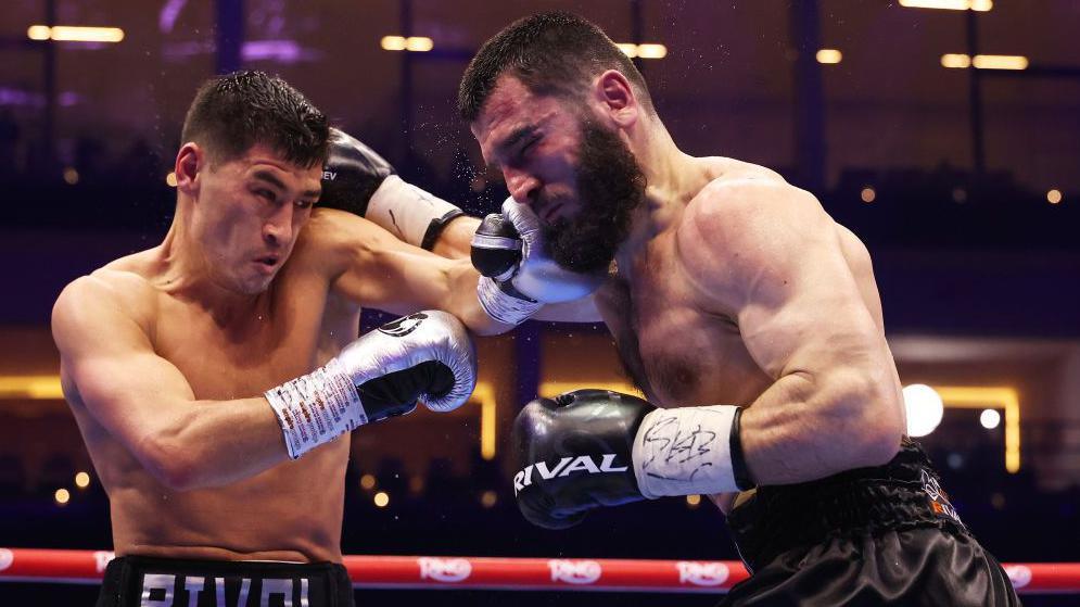 dmitry bivol vs artur beterbiev