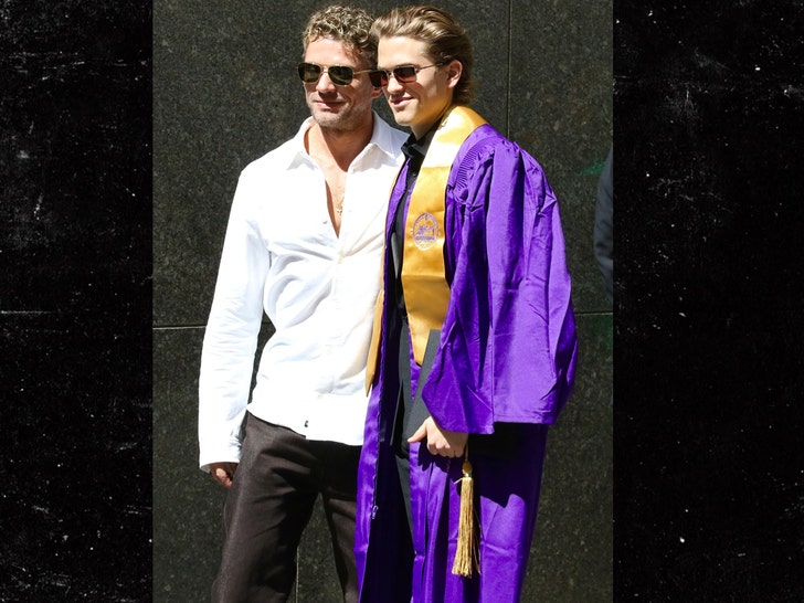 Reese Witherspoon, Ryan Phillippe all gather together for Deacon and Ryder Backgrid