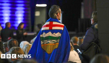 Alberta separatists say they have enough signatures to trigger independence referendum - BBC