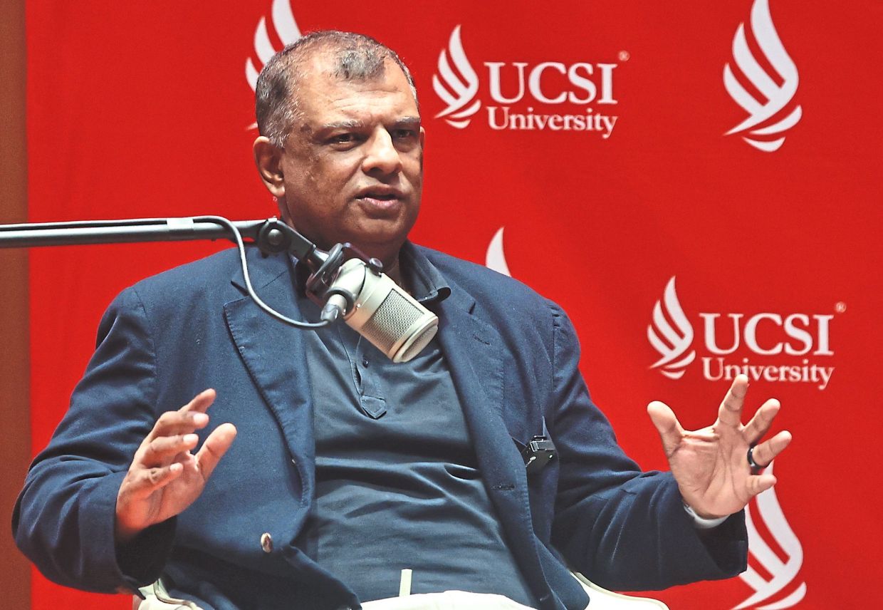 AirAsia’s Fernandes on success and what works