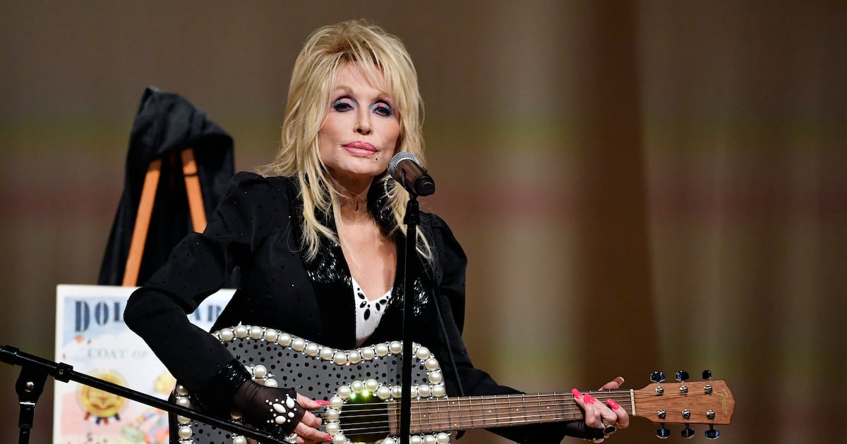 Dolly Parton cancels Las Vegas residency for health reasons - CTV News