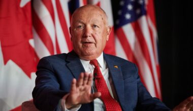 U.S. Ambassador Pete Hoekstra pulls out of Canadian conference