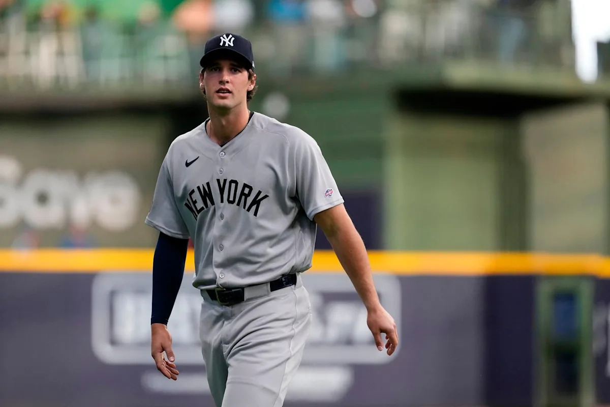 Spencer Jones makes his MLB debut and gives Yankees lineup one more 6-foot-7 slugger