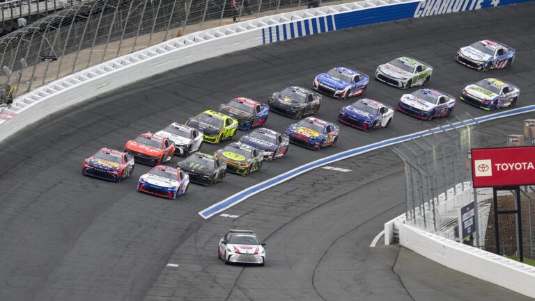 How NASCAR Points Work: A Complete Breakdown of the Cup Series System