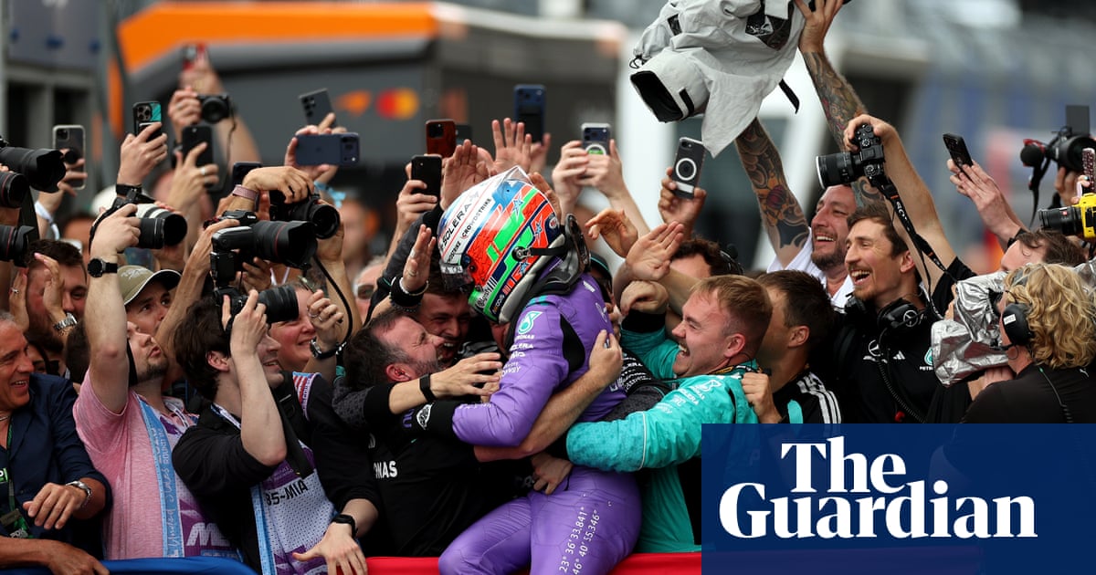 Kimi Antonelli produces gutsy drive to hold off Norris and win F1 Miami GP | Formula One 2026