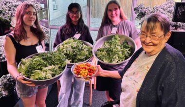 Green thumbs and new chums – Winnipeg Free Press