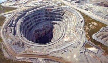 Arctic Canadian Diamond Company, owner of the Ekati diamond mine, has filed for insolvency protection after stating it can&rsquo;t meet its financial obligations. Photo courtesy of Burgundy Diamond Mines