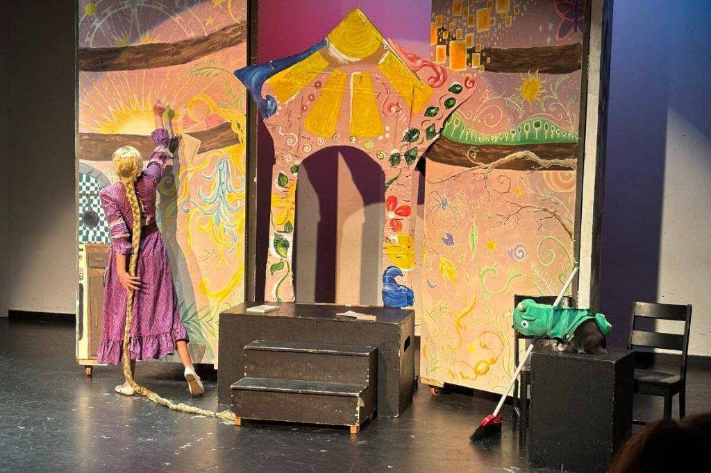Semiahmoo Secondary performed this years musical, Tangled, on May 5-7. (Grace McLeod/Peace Arch News)