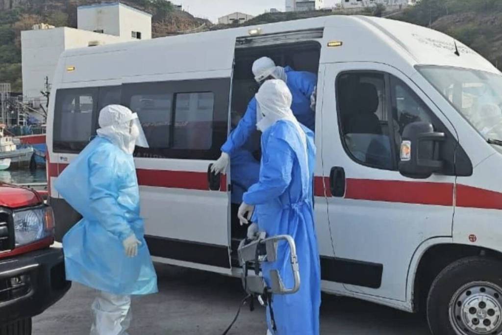 Medical evacuation of people suspected to have been infected with hantavirus, Cabo Verde, 6 May 2026. (World Health Organization)