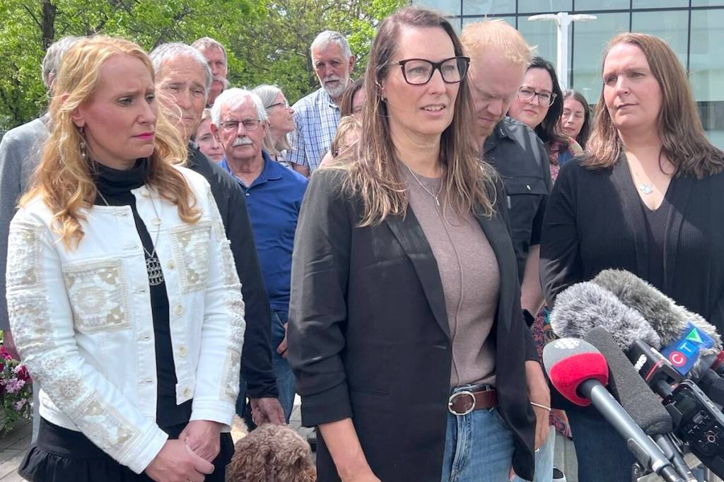 (L-R) Kimberley Coleman, Sandra Barthel, and Heather Hoogland presented their victim impact statements in court on May 28 regarding the murder of their parents, Arnold and Joanne De Jong. (Vikki Hopes/Abbotsford News)
