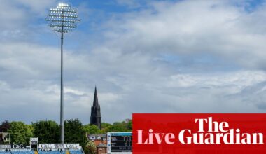 Warwickshire tributes for MJK Smith, Yorkshire v Surrey, and more: county cricket day four – live | County Championship