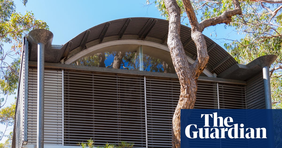 ‘Touch the earth lightly’: the Australian home that floats above the landscape | Architecture