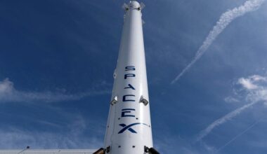 Analysis-SpaceX IPO bets $2 trillion on Musk's ambitious rockets-to-AI vision