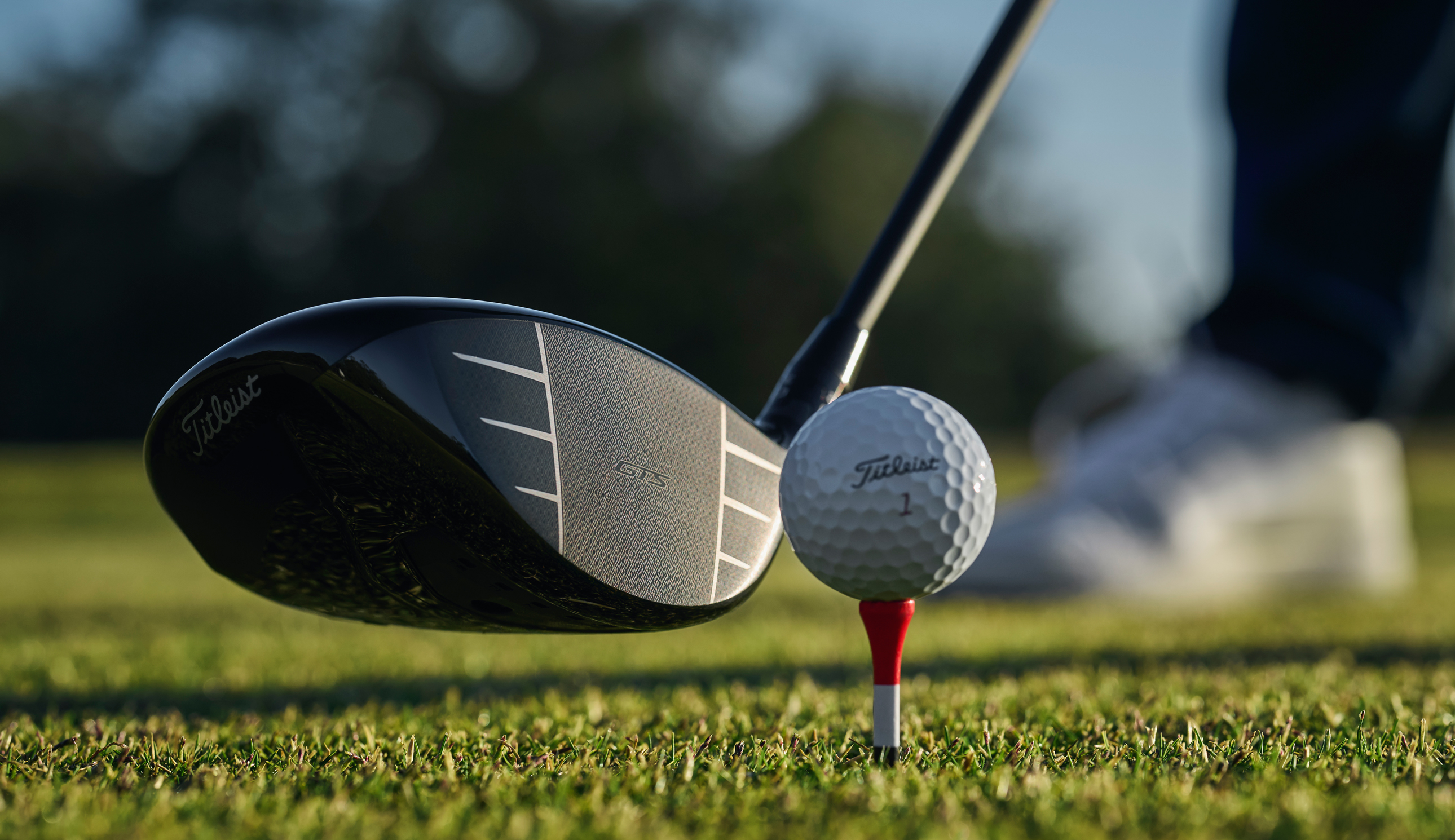 A close-up of the Titleist GTS driver