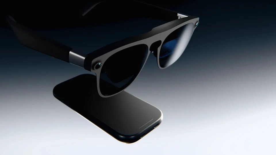 Xreal Project Aura smart glasses.
