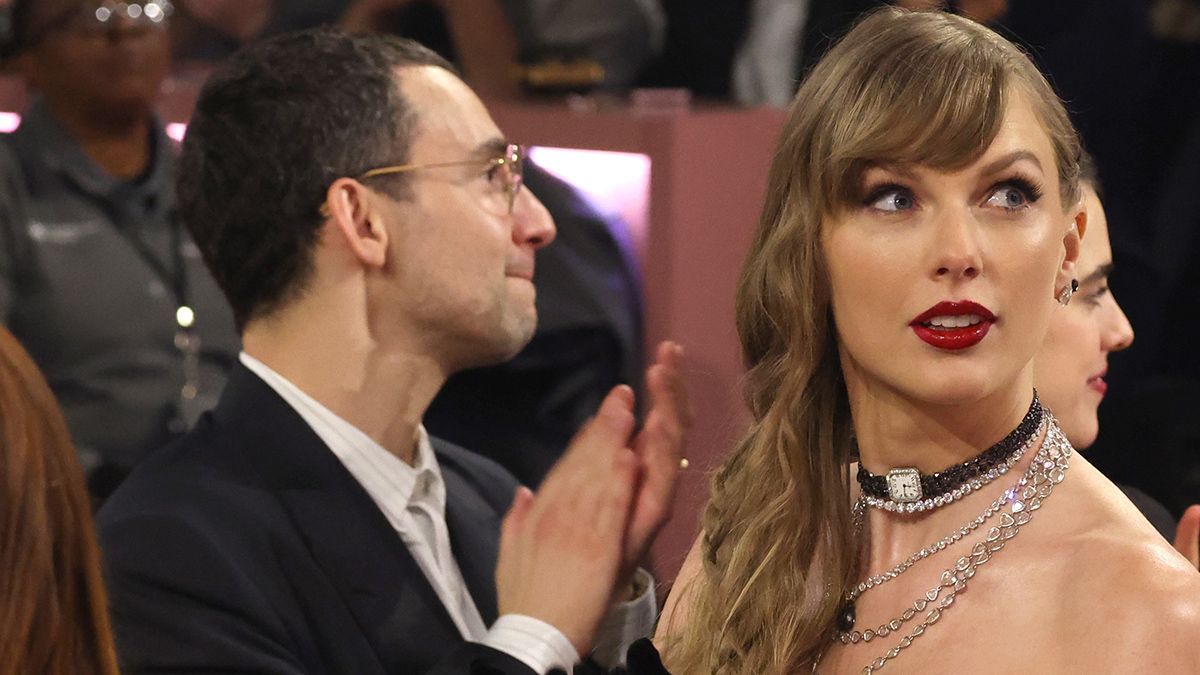 LOS ANGELES, CALIFORNIA - FEBRUARY 04: Jack Antonoff and Taylor Swift attend the 66th GRAMMY Awards at Crypto.com Arena on February 04, 2024 in Los Angeles, California. (Photo by Kevin Mazur/Getty Images for The Recording Academy)