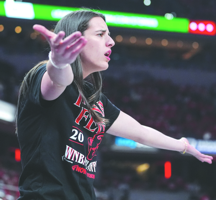 Clark’s WNBA homecoming includes brief scare | News, Sports, Jobs