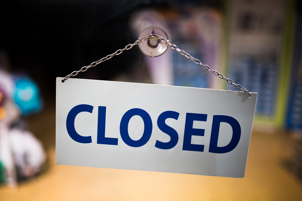 What's open and closed for Victoria Day Monday