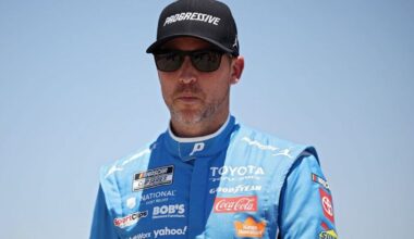 Denny Hamlin slams 'stupid' NASCAR for lack of common sense with Kyle - Motorsport - Sports