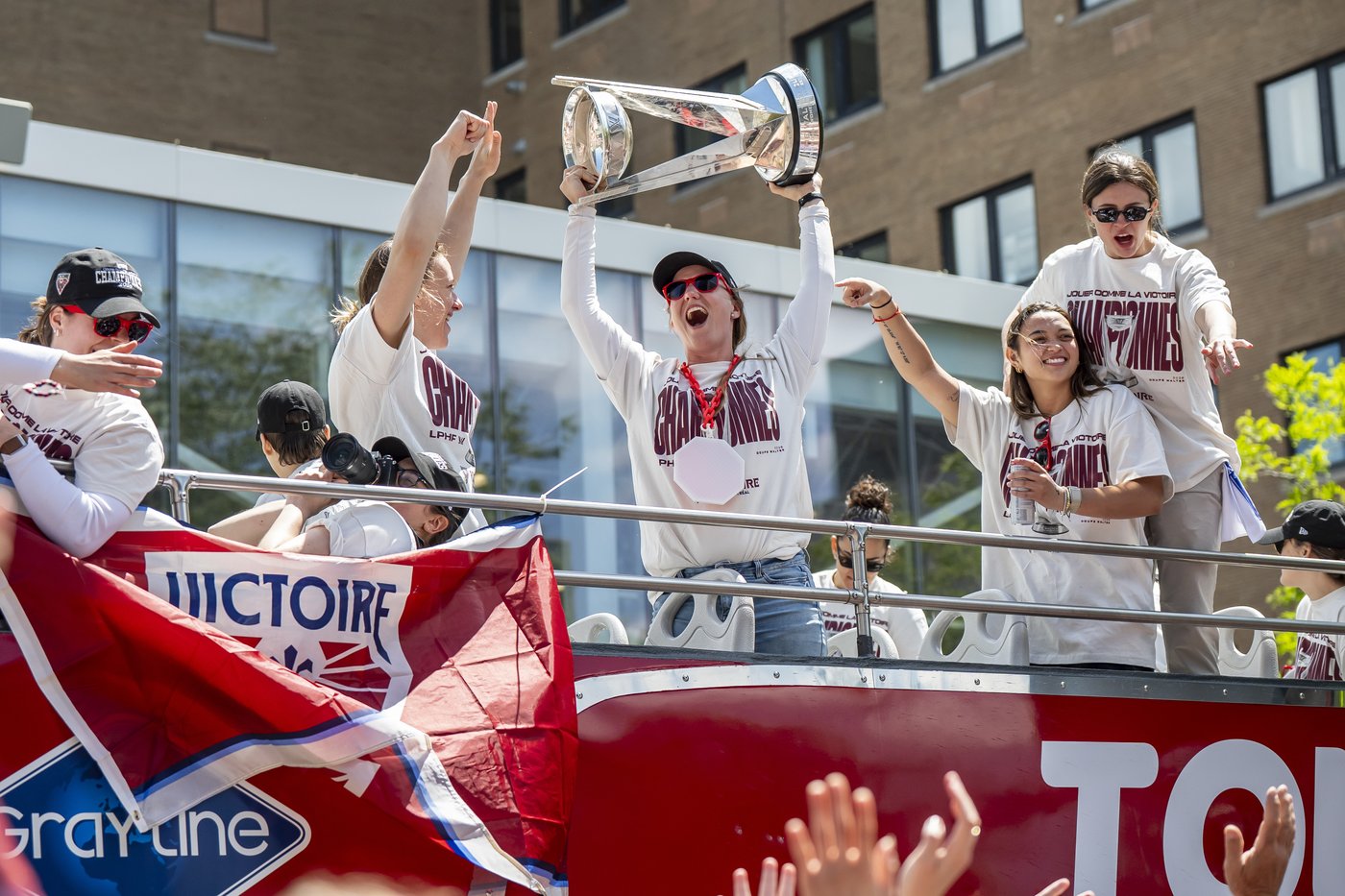 ‘So much love’: Montreal Victoire celebrate Walter Cup win with downtown parade