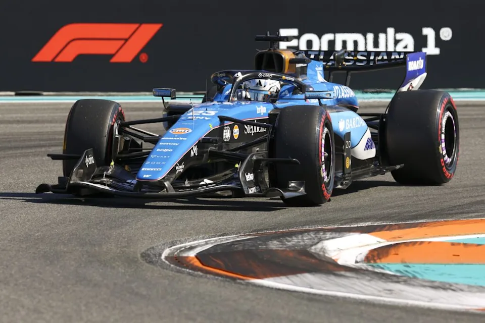 17. Alex Albon (Williams) - 1 Point