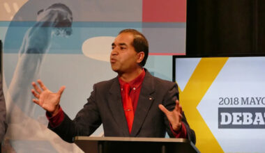 Real estate agent Umar Hayat making another run at Winnipeg mayor's office