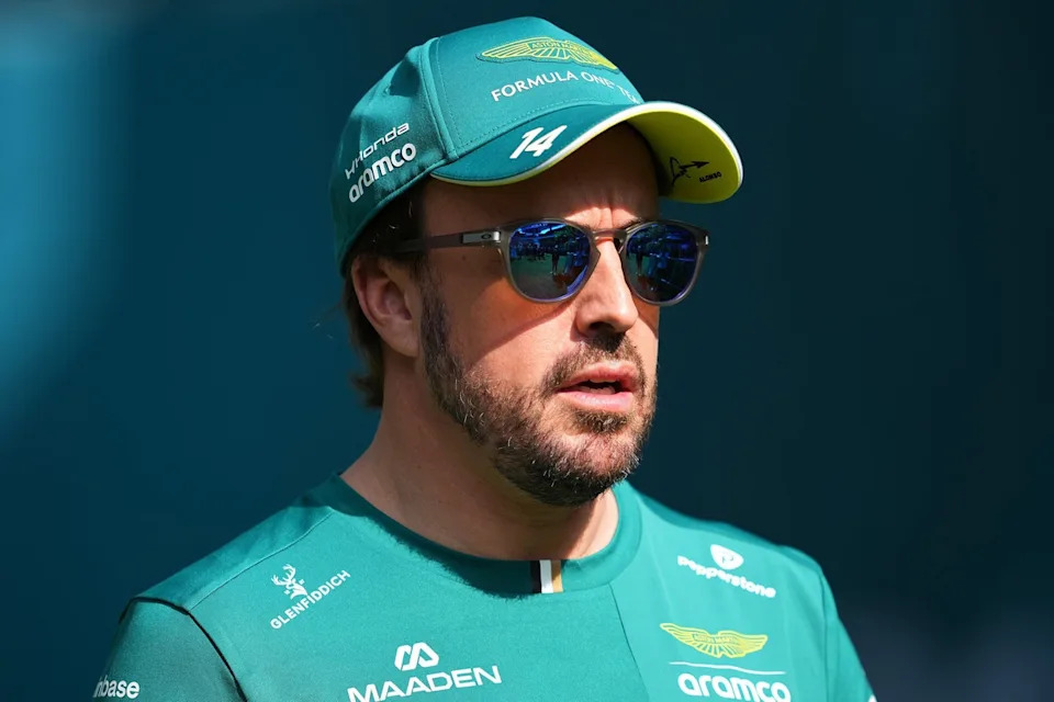 Fernando Alonso, Aston Martin Racing