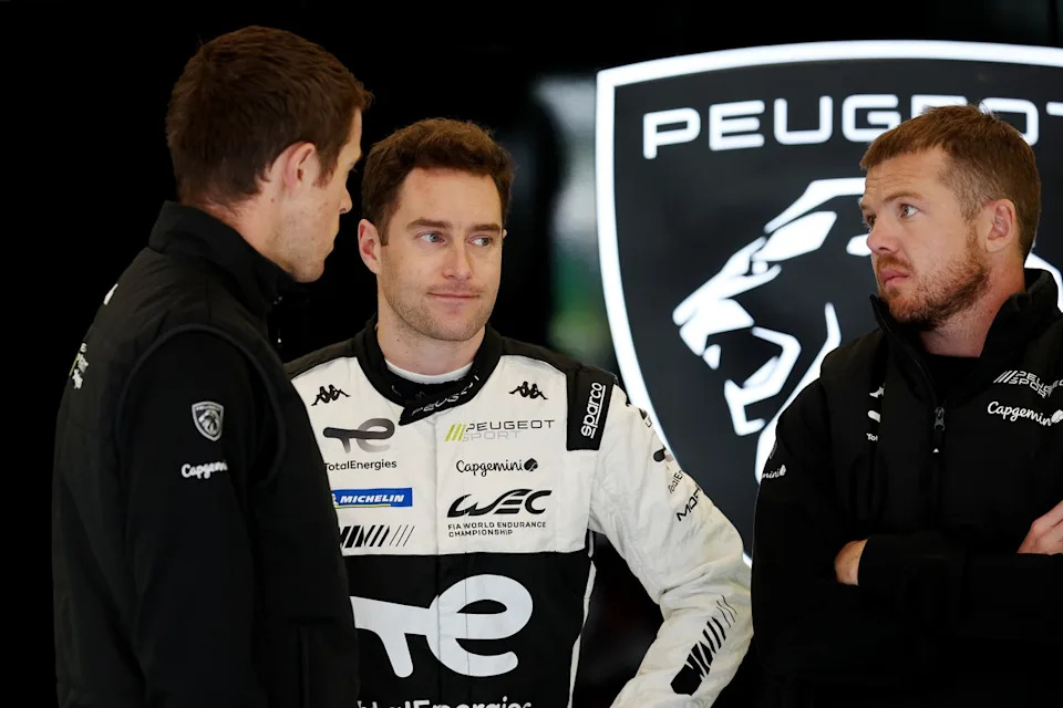 #93 Peugeot TotalEnergies Peugeot 9X8: Stoffel Vandoorne