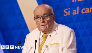 Rudy Giuliani in critical condition in hospital - BBC