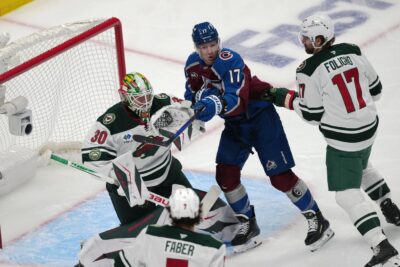 A 15-goal playoff opener puts modern NHL offense on full display in Avalanche-Wild