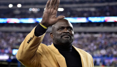 NFL legend recovering after 2-week stay in hospital for illness