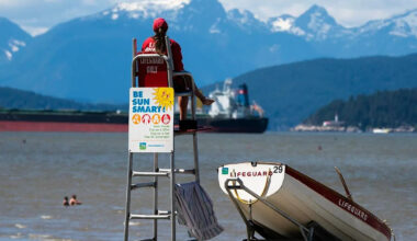 Vancouver park board restores lifeguards to most beaches
