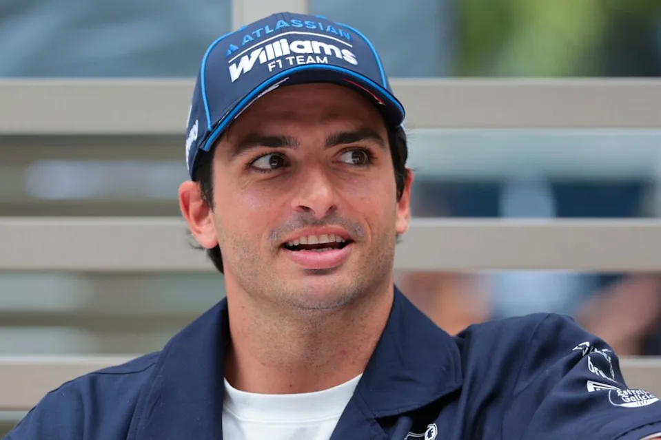 14. Carlos Sainz (Williams) - 4 Points