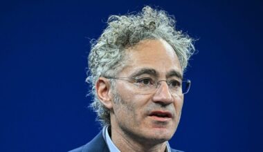 Palantir Earnings: CTO Says AI Tokens Are the New Coal in Tech Boom