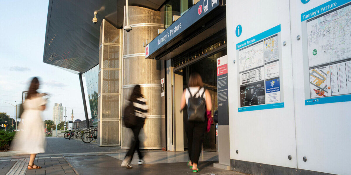 Ottawa's transit failure wasn't an accident - The Hill Times