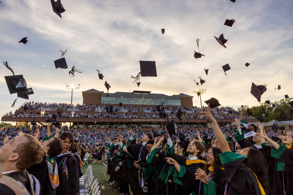 The Class of 2026 rains boos down on AI