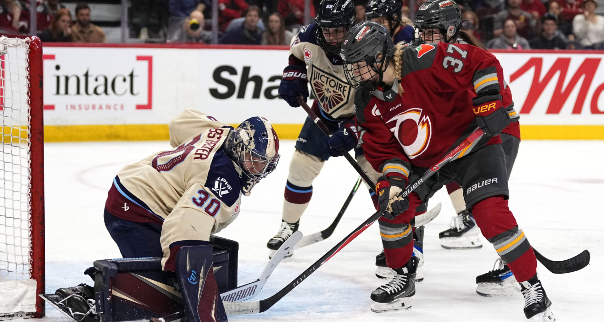 Montreal Victoire, Ottawa Charge kick off clash for PWHL's Walter Cup